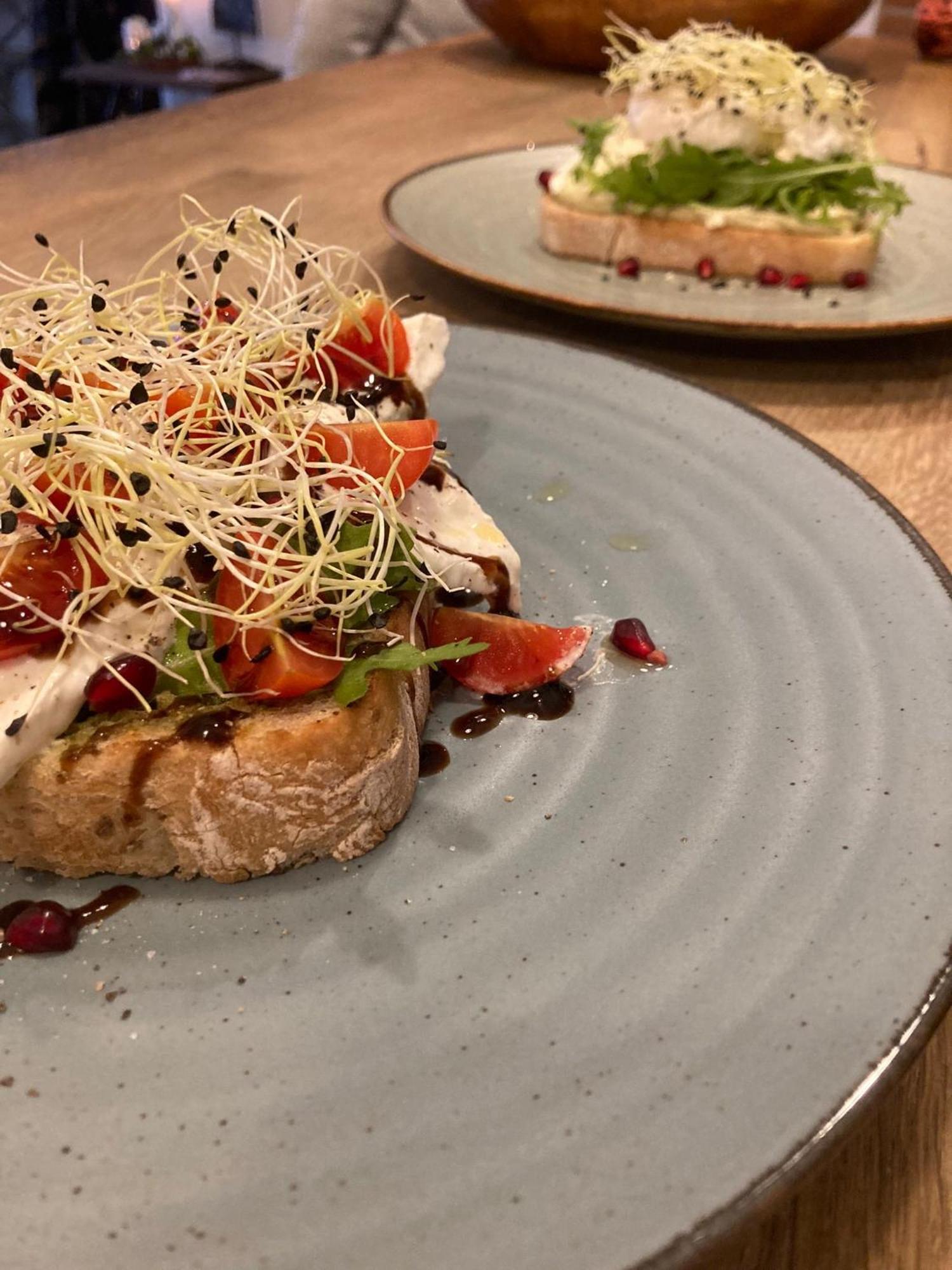 Time Cafe & Penzion Příbram Екстериор снимка
