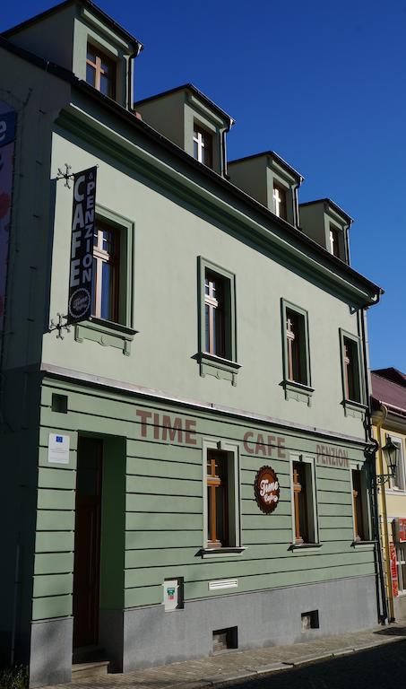 Time Cafe & Penzion Příbram Екстериор снимка
