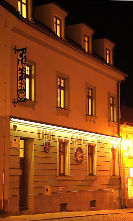 Time Cafe & Penzion Příbram Екстериор снимка