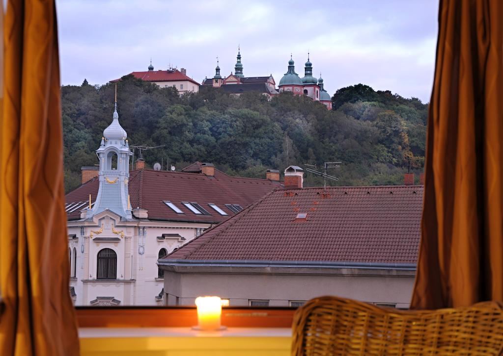 Time Cafe & Penzion Příbram Екстериор снимка